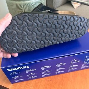 Birkenstock black Boston clogs